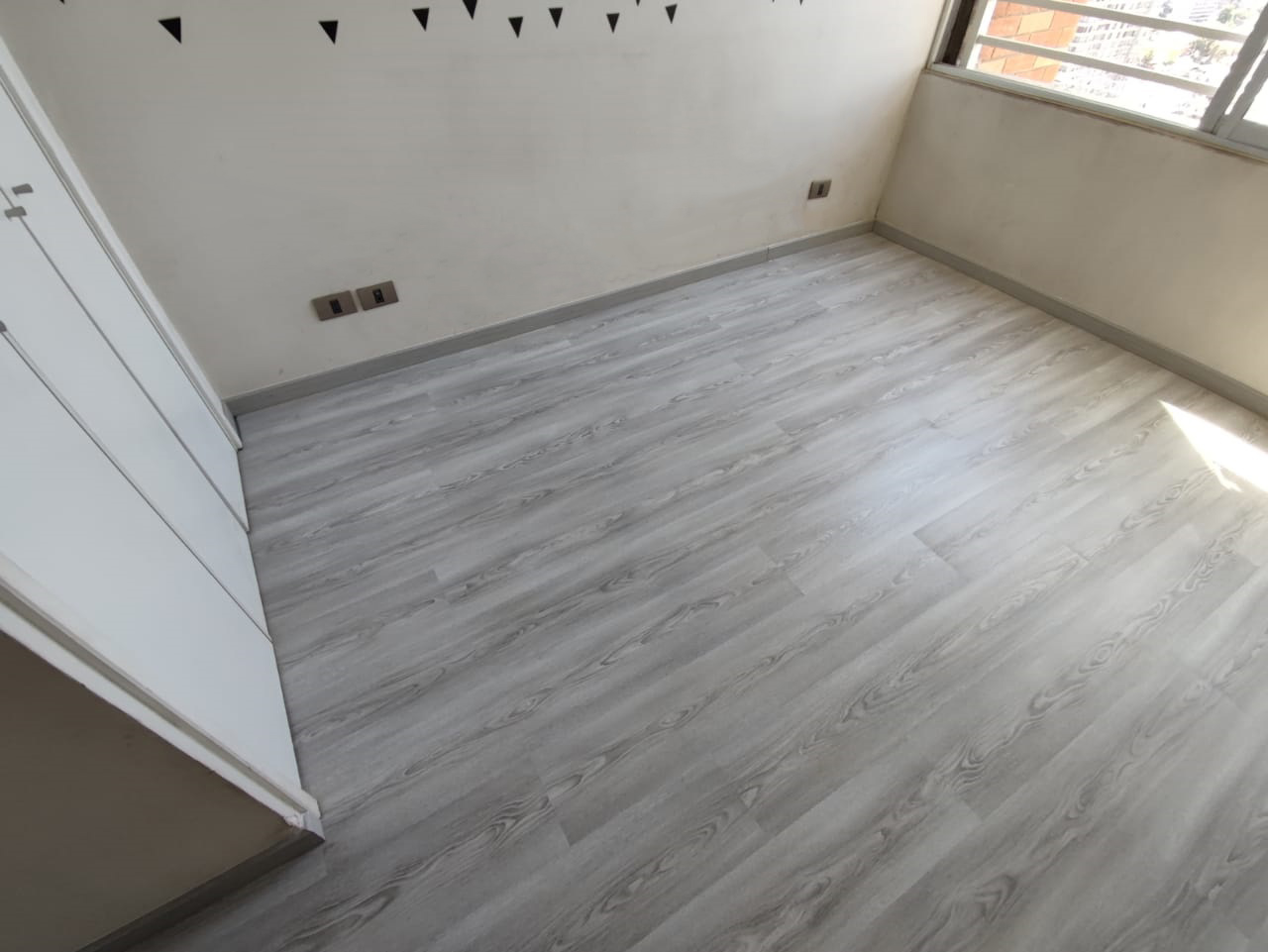 Proyecto de Piso vinílico SPC 5,5 mm
