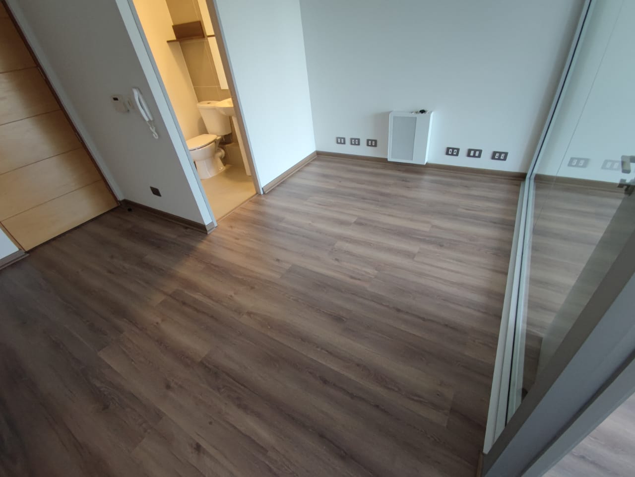 Proyecto de Piso flotante 8 y 8,3 mm