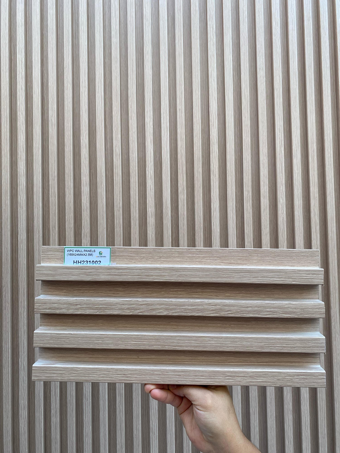 $6.000 VL c/IVA Wall panel HH231002 2 $6.000 VL c/IVA Wall panel HH231002