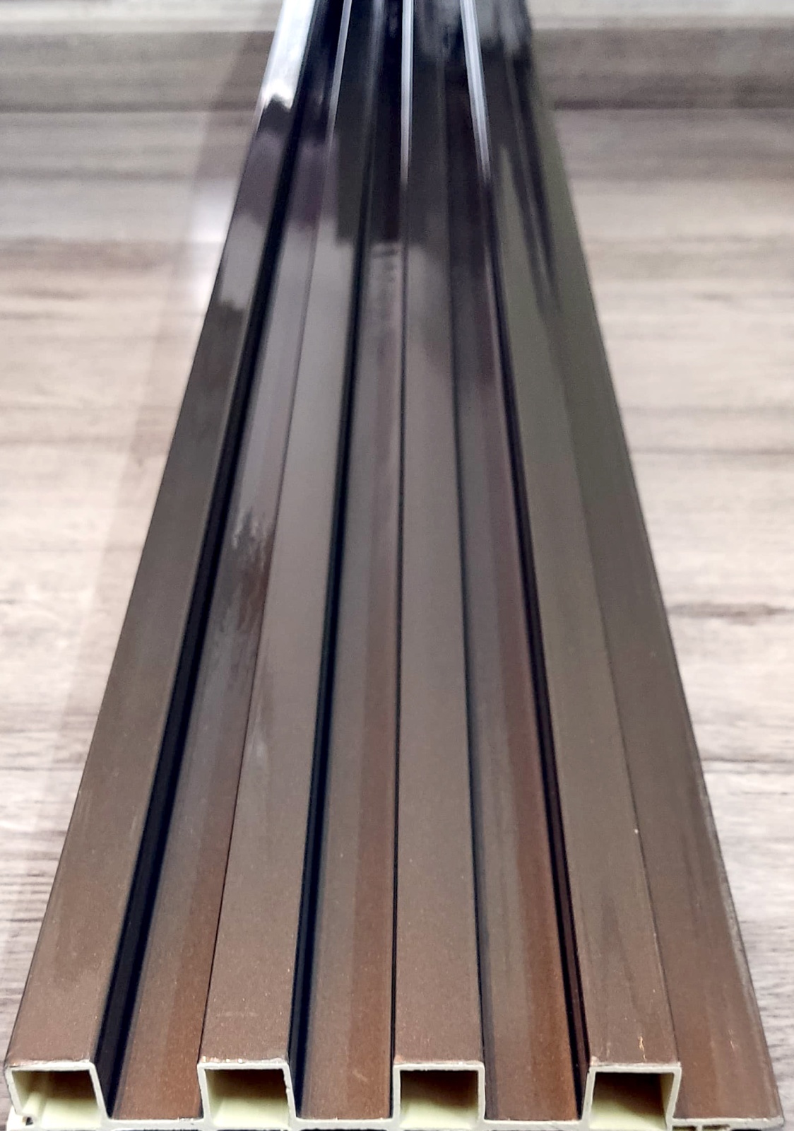 $6.000 VL c/IVA Wall panel HH231005 1 $6.000 VL c/IVA Wall panel HH231005