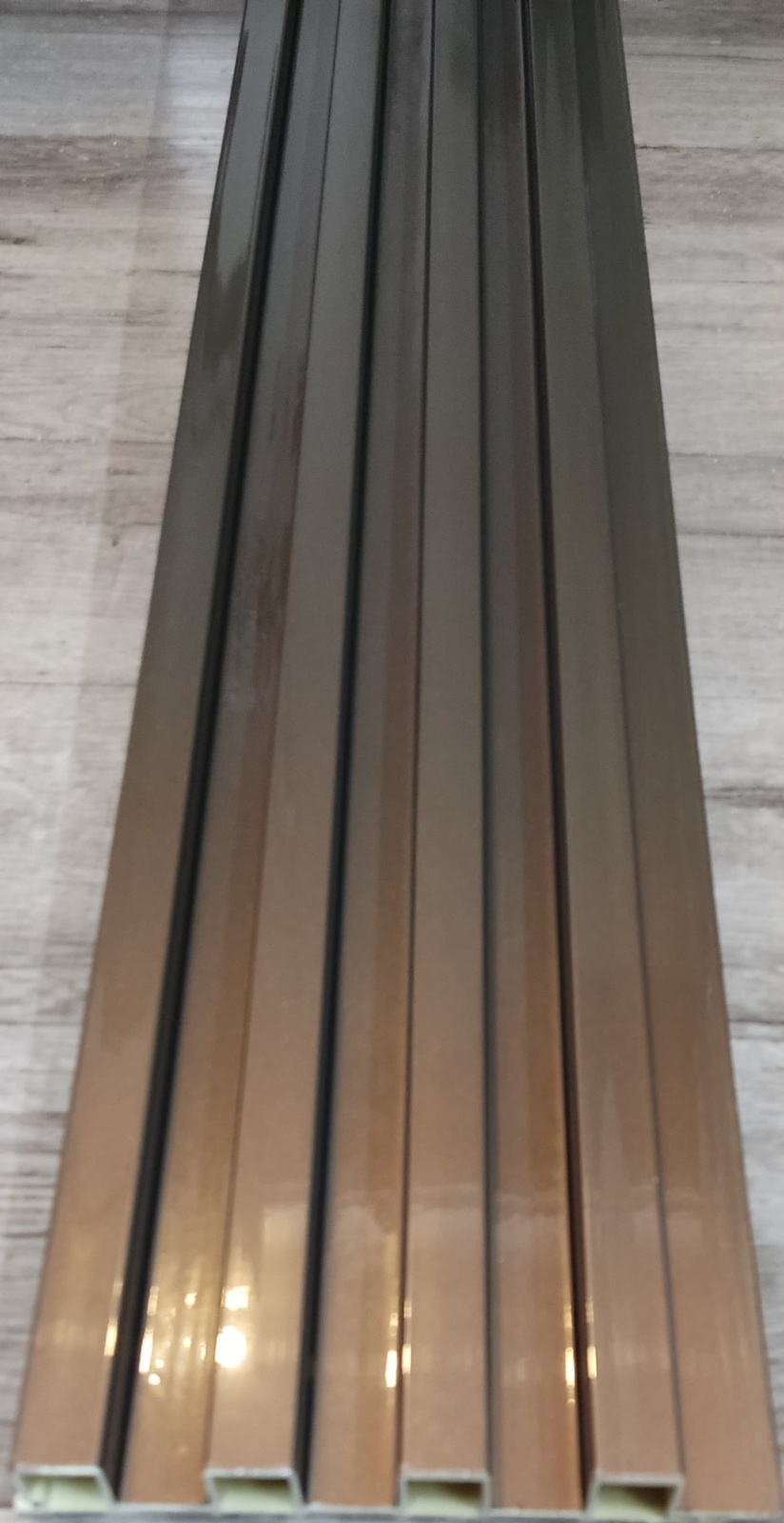$6.000 VL c/IVA Wall panel HH231005 3 $6.000 VL c/IVA Wall panel HH231005